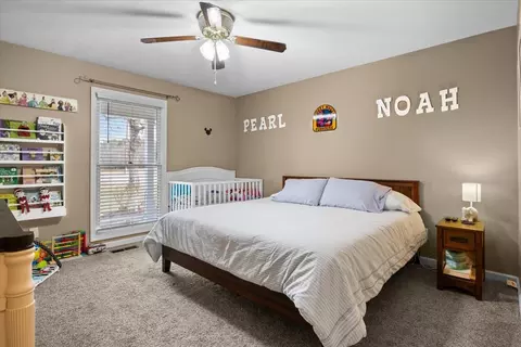 Bedroom - 122 Reep Rd, Dickson, TN 37055 photo 4 of 5