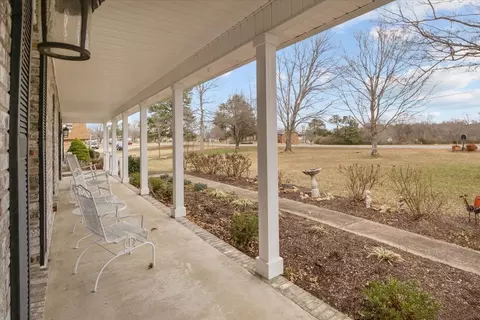 Exterior - 122 Reep Rd, Dickson, TN 37055 photo 3 of 5