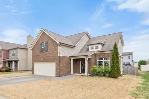 Exterior - 1036 Daniel Ln, Spring Hill, TN 37174 photo 2 of 4