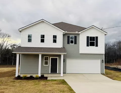 301 Idle Dr, Shelbyville, TN 37160
