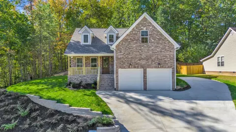 1344 Spitzy Ln, Soddy Daisy, TN 37379