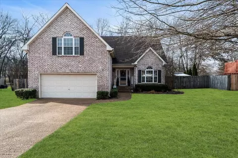 3182 Jenkins Dr, Murfreesboro, TN 37128