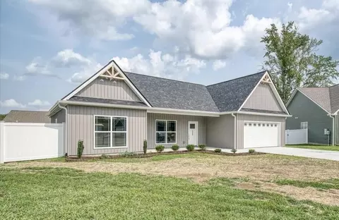 2298 Lopez Ct, Cookeville, TN 38506