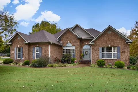 715 S Clinton St, Athens, AL 35611