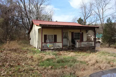 191 Mcmillian St, Erin, TN 37061