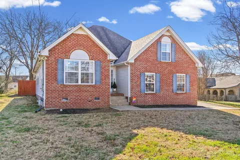 213 Walton Ln, Madison, TN 37115