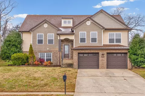 1077 Ishee Dr, Clarksville, TN 37042