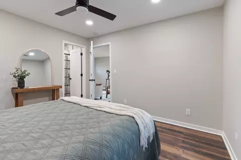 Bedroom - 100 Short St, Dickson, TN 37055 photo 3 of 9