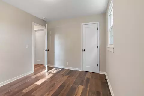 Bedroom - 100 Short St, Dickson, TN 37055 photo 6 of 9