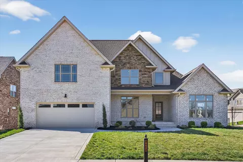442 Spiderwort Dr, Clarksville, TN 37043