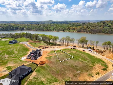 455 Firefly Dr, Loudon, TN 37774