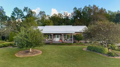 375 County Road 82, Athens, TN 37303