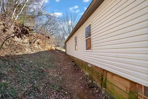 593 Cedar Bend Rd, Beechgrove, TN 37018 photo 23