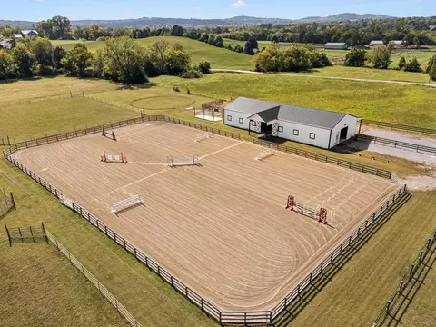 1544 Eastover Rd, Lebanon, TN 37090