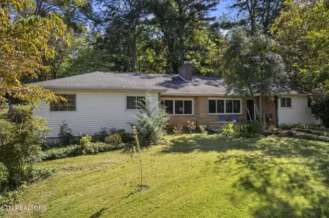 1108 Sharon Rd, Knoxville, TN 37919
