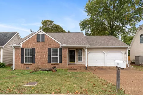 5220 Village Trce, Nashville, TN 37211