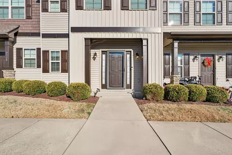 5326 Dan Post Way, Murfreesboro, TN 37128