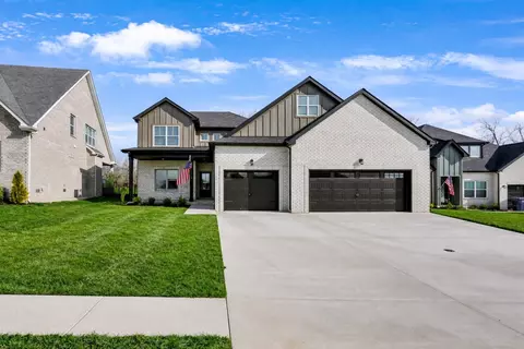 419 Blue Ridge Ct, Clarksville, TN 37043