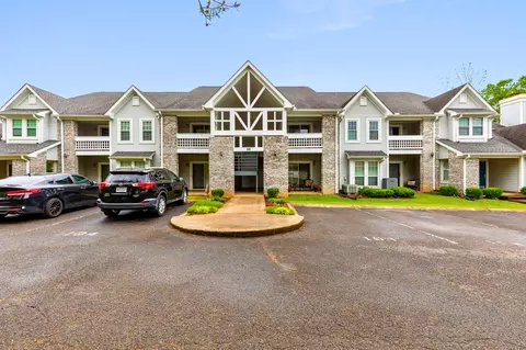 474 S Main St #203, Ashland City, TN 37015
