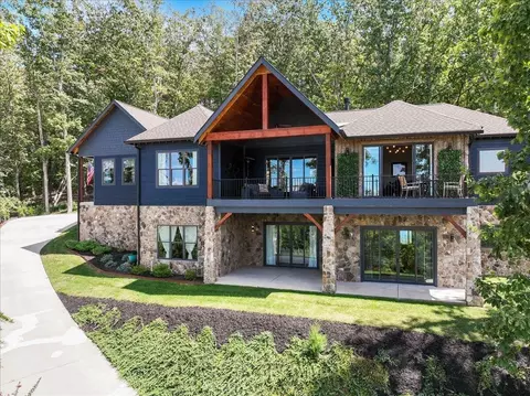 9934 Caseview Dr, Harrison, TN 37341