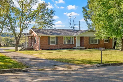 1310 Southern Pkwy, Clarksville, TN 37040