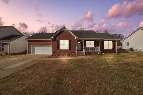 3000 Pipkin Hills Dr, Spring Hill, TN 37174