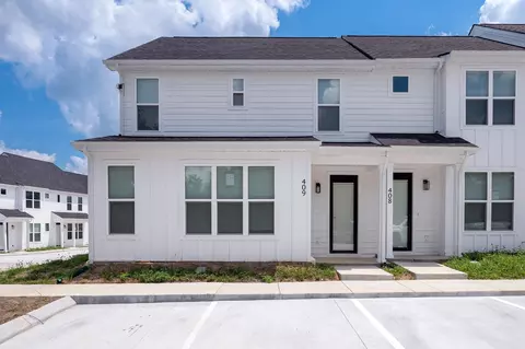 409 Curtis Hilton Way, Lebanon, TN 37087