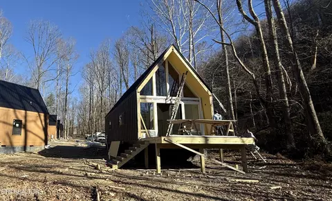 239 Braydens Way, Gatlinburg, TN 37738