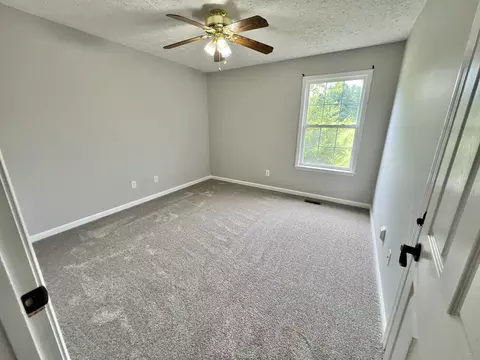 Bedroom - 5345 Ashburn Rd, Springfield, TN 37172 photo 2 of 6