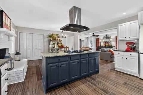 13 Sunrise Ln, Fayetteville, TN 37334