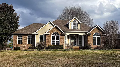 1508 Gray Fox Ln, Spring Hill, TN 37174