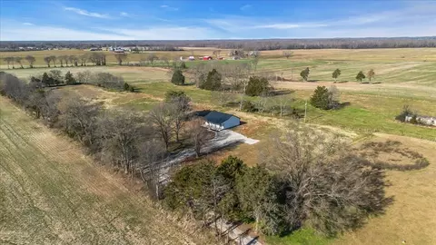 View/Area - 191 Tiffany Ln, Decherd, TN 37324 photo 3 of 6