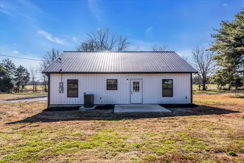 Exterior - 191 Tiffany Ln, Decherd, TN 37324 photo 4 of 6