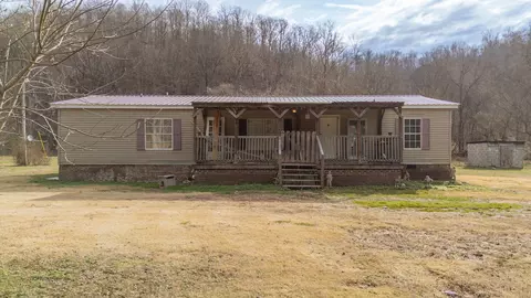 1709 Downing Hollow Rd, Waynesboro, TN 38485