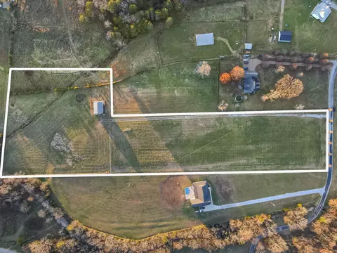 2071 Egypt Rd, Chapel Hill, TN 37034