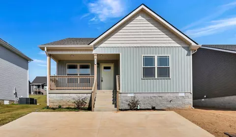 1445 Isaiah Dr, Clarksville, TN 37042