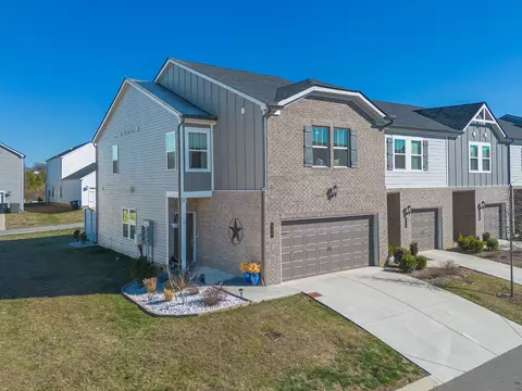 744 Prairie View Dr, Columbia, TN 38401