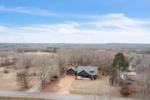 View/Area - 2140 Abiff Rd, Burns, TN 37029 photo 1 of 4