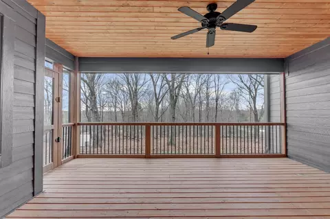 Exterior - 2140 Abiff Rd, Burns, TN 37029 photo 9 of 13