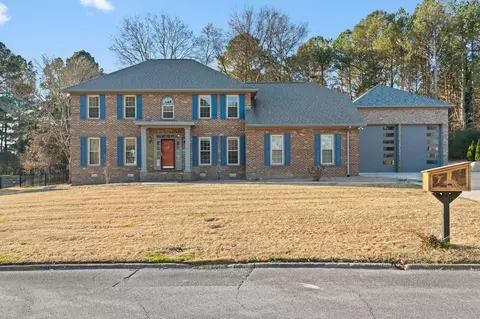 904 Golf View Dr NW, Cleveland, TN 37312