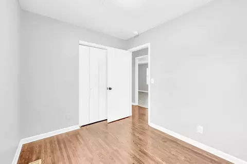 Bedroom - 805 8th Ave E, Springfield, TN 37172 photo 2 of 5