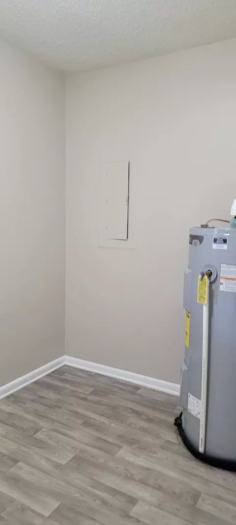 Other - 805 8th Ave E, Springfield, TN 37172 photo 2 of 3