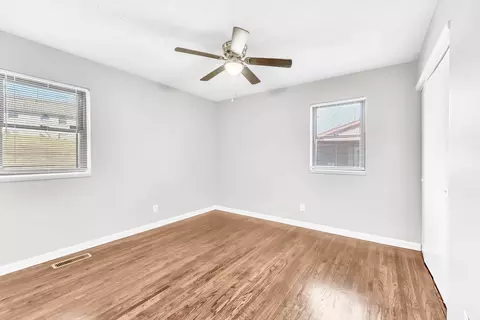 Bedroom - 805 8th Ave E, Springfield, TN 37172 photo 4 of 5