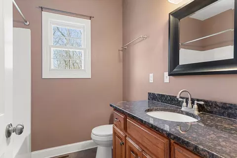 Bath - 31 Chickory Ln, Monteagle, TN 37356 photo 1 of 2