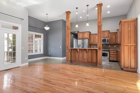 Living - 31 Chickory Ln, Monteagle, TN 37356 photo 5 of 5