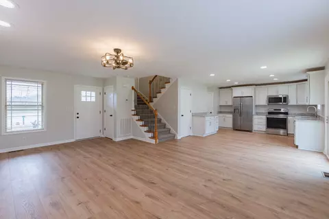 3149 Clydesdale Dr, Clarksville, TN 37043