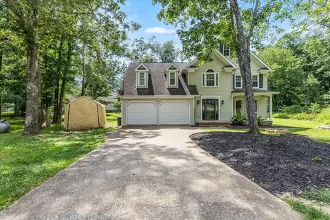 2416 Mourning Dove Ln, Signal Mountain, TN 37377