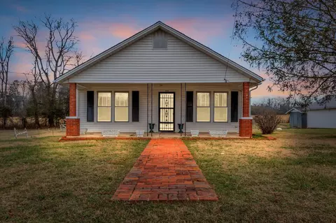 3288 Williamsport Pike W, Williamsport, TN 38487