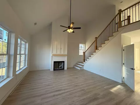 5869 Napa Valley Dr, Smyrna, TN 37167