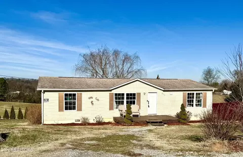 523 Odell Rd, Maryville, TN 37801